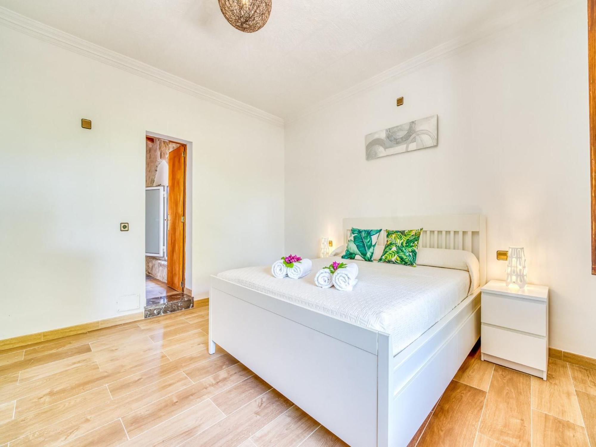 Charming For 6 Guests Ferienhaus *
